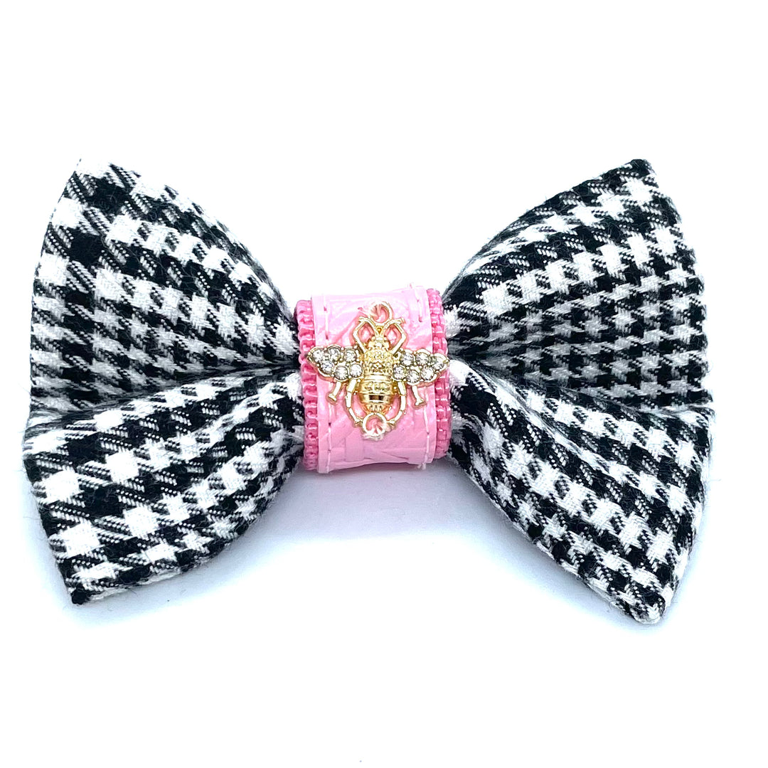 Puccissime "Princess" high quality poly rayon houndstooth fabric, Dog bow tie. MADE IN CANADA.