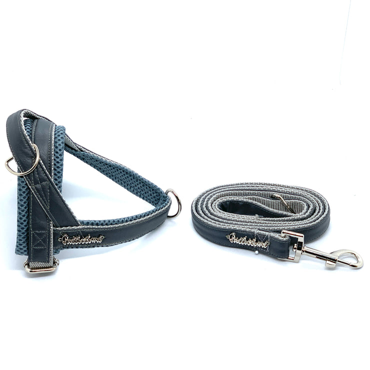 Puccissime Shadow dark grey luxury vegan leather dog accessories matching set. Norwegian one click no pull no choke no mat easy wear dog harness and leash. MADE IN CANADA.